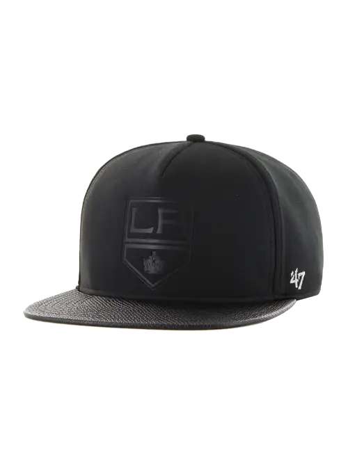 Sleek Black Cap for Streetwear Style