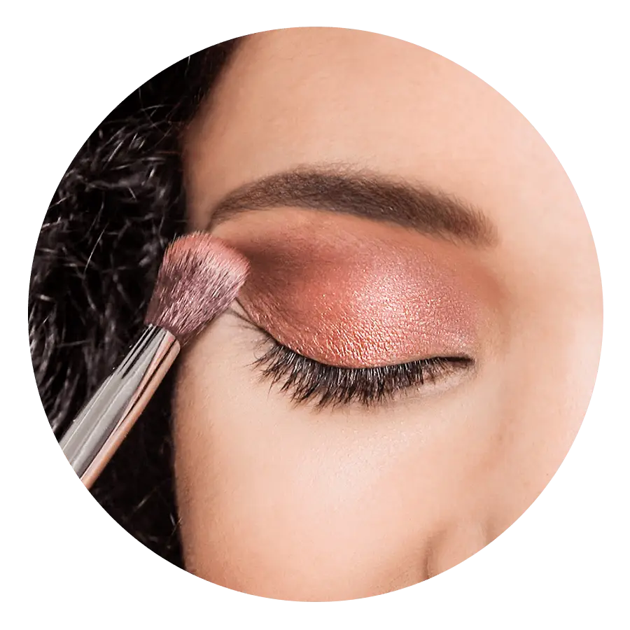 Applying Eye Makeup with Brush