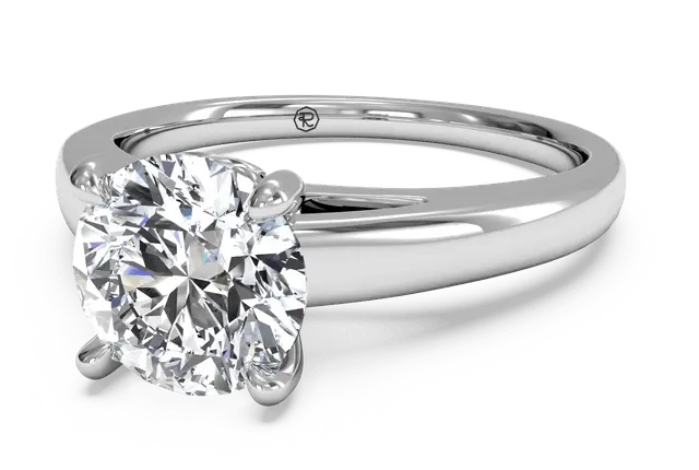 Elegant Diamond Engagement Ring