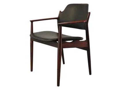 Elegant Wooden Chair
