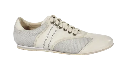 Casual White Lace-up Shoe