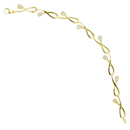 Elegant Gold Bracelet with Crystal Detailing