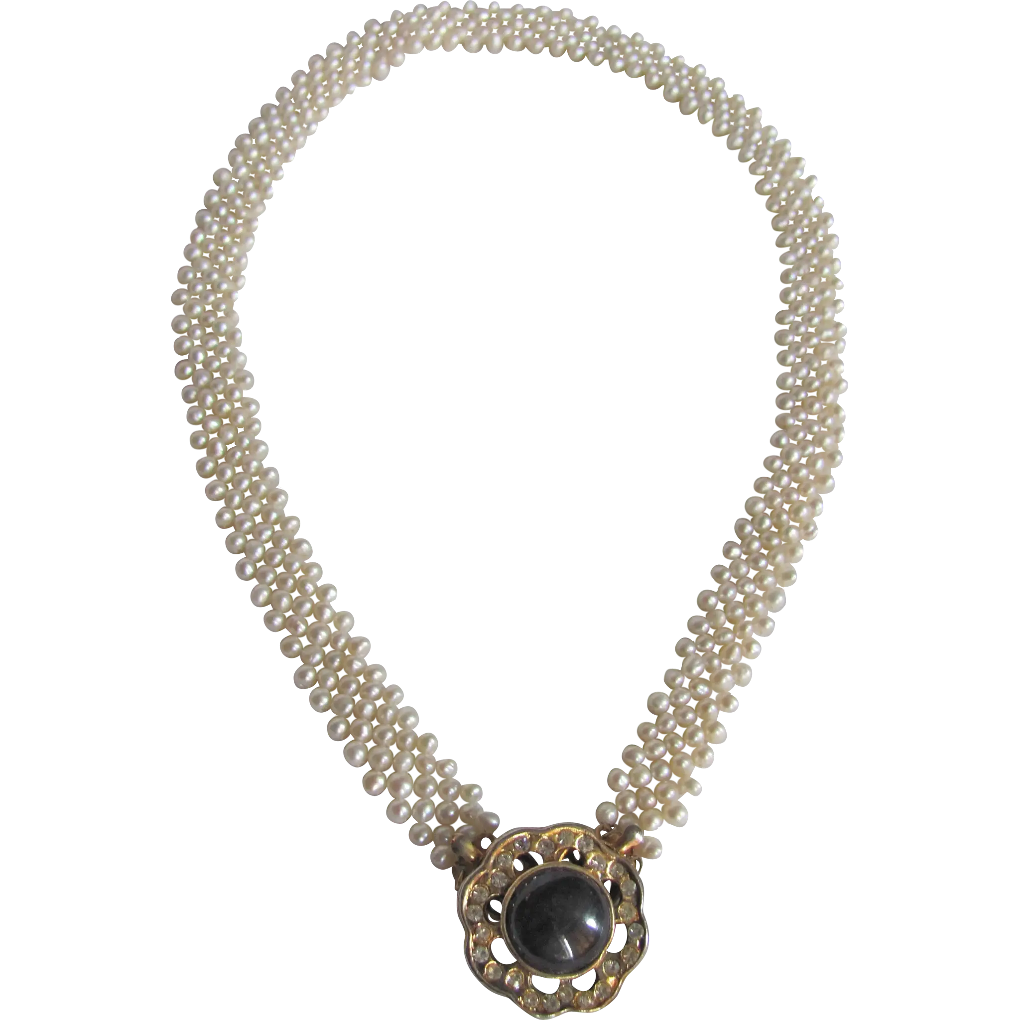 Elegant Pearl Necklace with Jewel Centerpiece