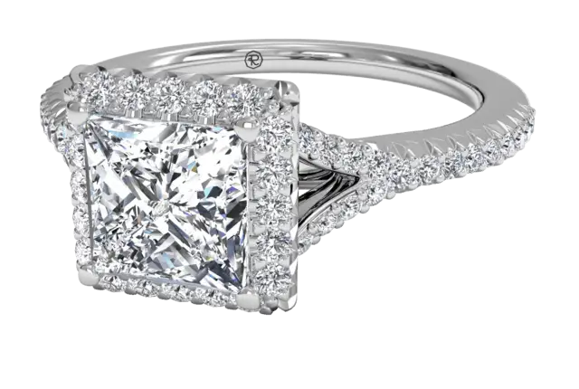 Sparkling Diamond Jewelry Ring
