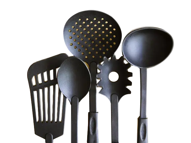Black Plastic Kitchen Utensils Set