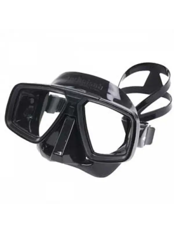 Black diving mask
