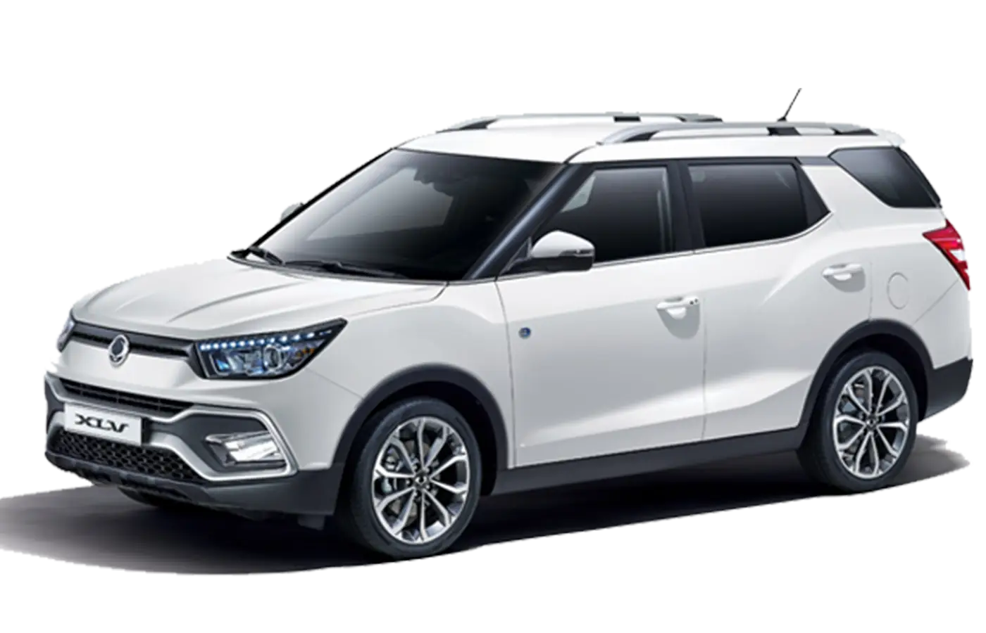 White Compact SUV for Urban and Off-Road Usage