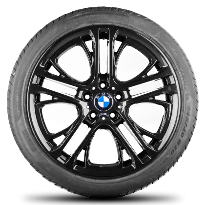 Black BMW Wheel with Sleek Design