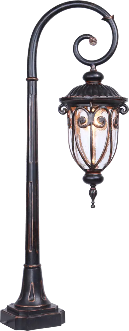 Elegant Vintage Street Lamp Design