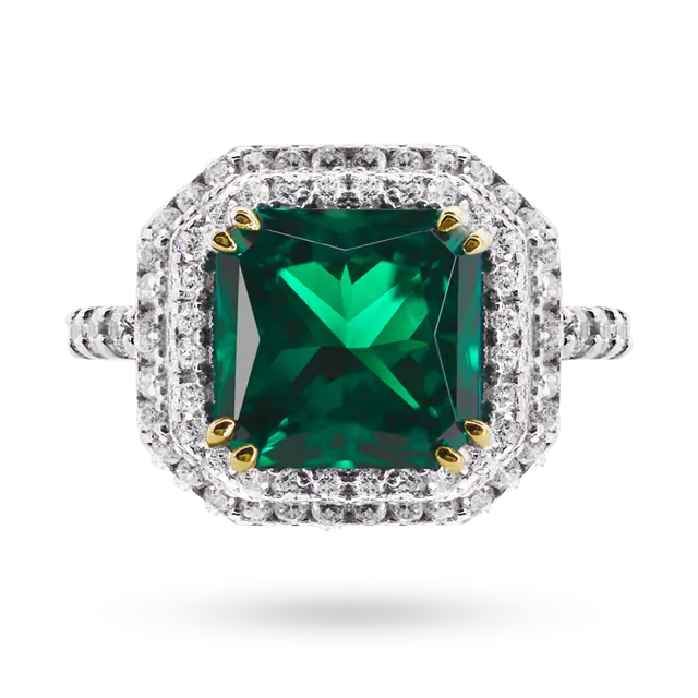 Elegant Emerald Ring with Diamonds