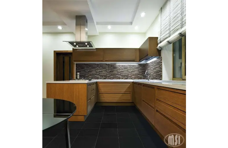 Modern Wooden Kitchen with Contemporary Design