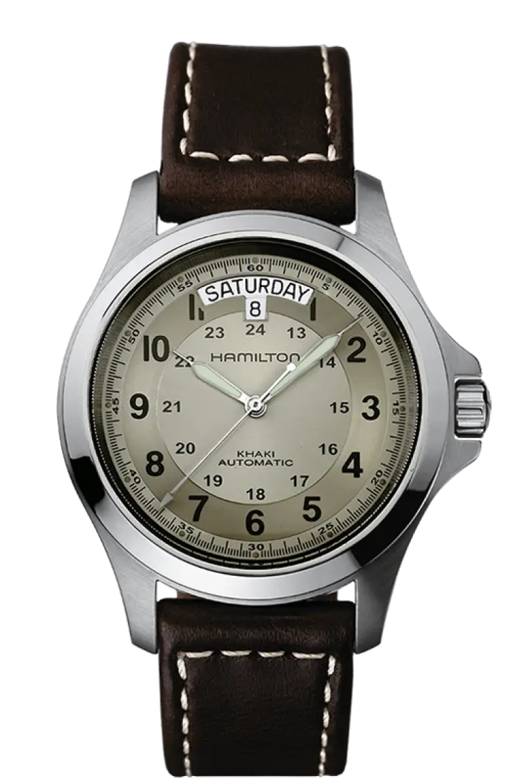 Analog Wristwatch with Leather Strap