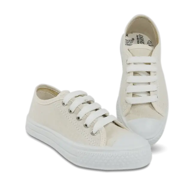 White Casual Sneakers for Everyday Wear