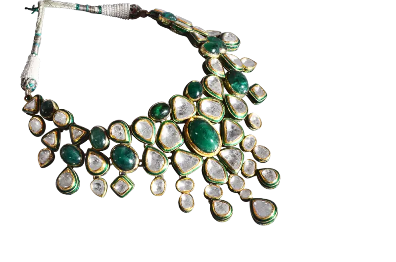 Elegant Jewelry Necklace with Gems