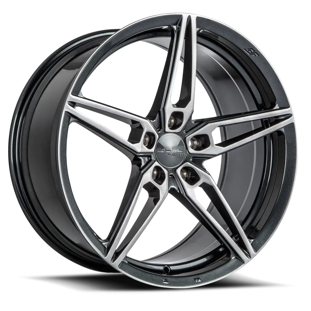 Metallic Alloy Car Rim with Star Design