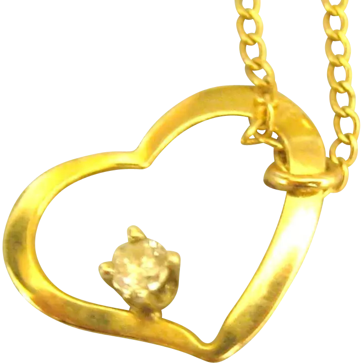 Elegant Gold Heart Necklace with Pendant