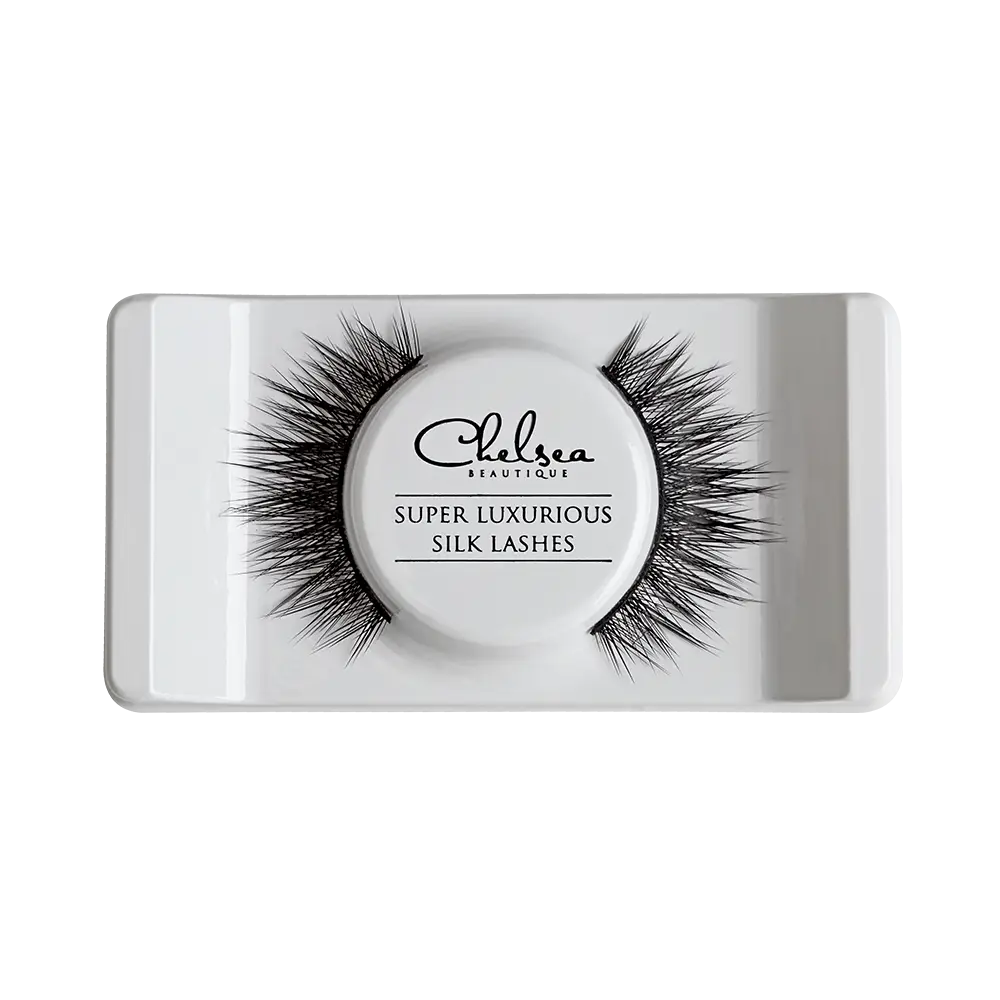 False Eyelashes for Glamorous Looks