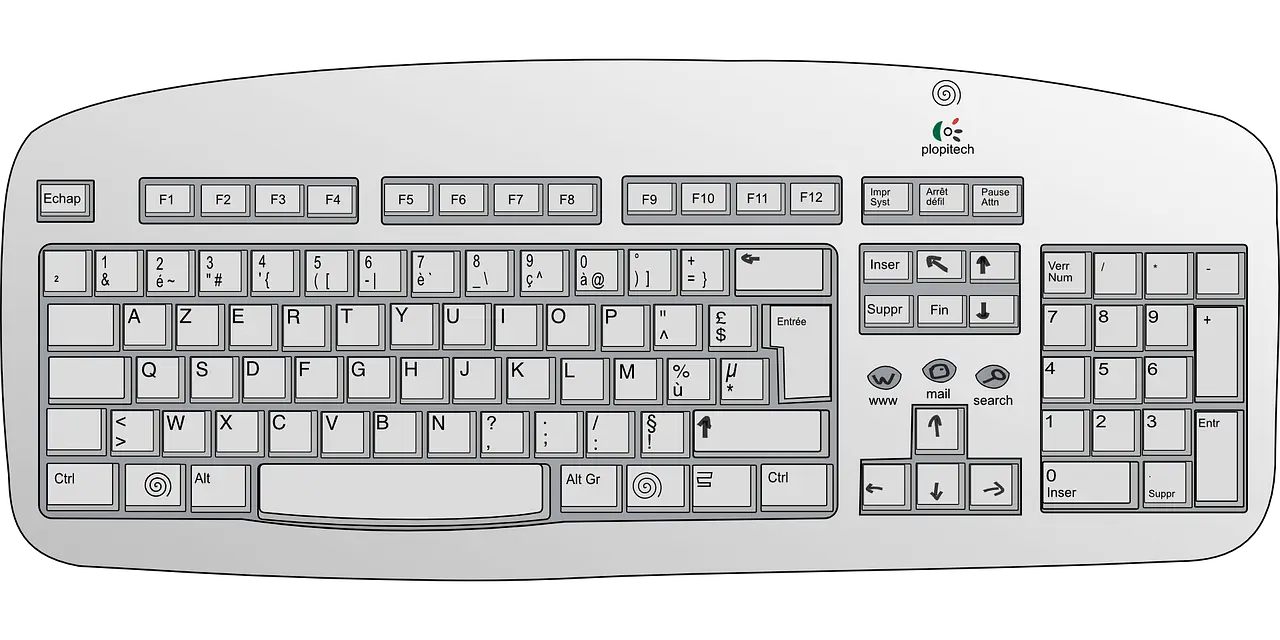 White Computer Keyboard