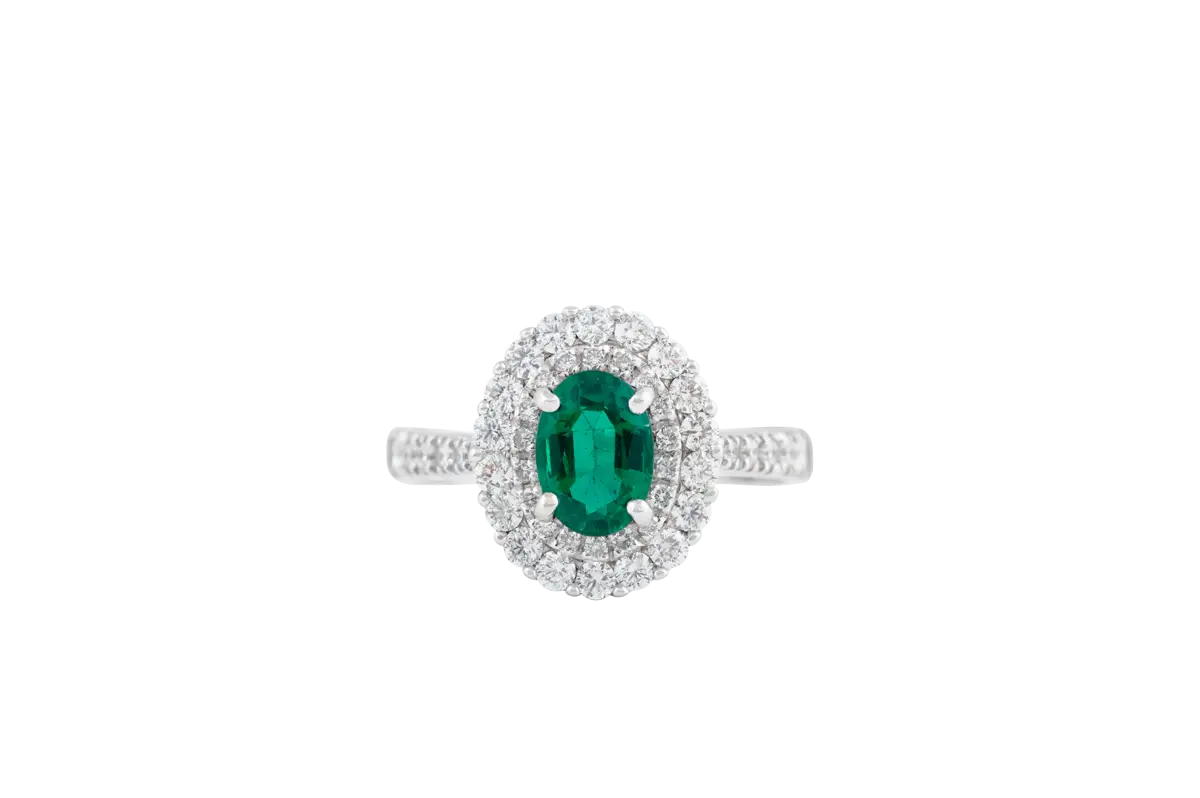 Emerald Ring with Diamond Setting